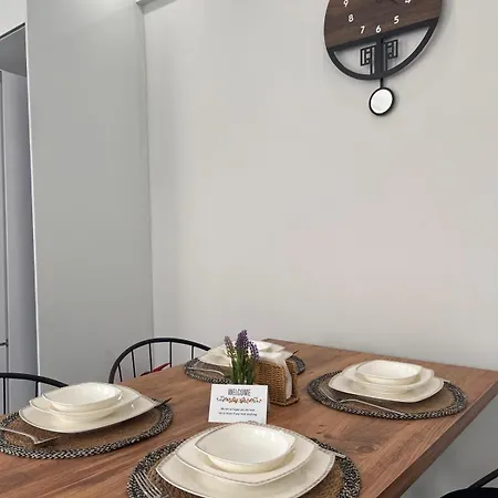 Yoyo Apartment *